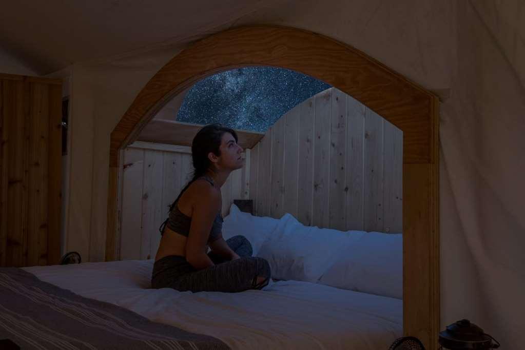 Under Canvas Zion Virgin Room photo